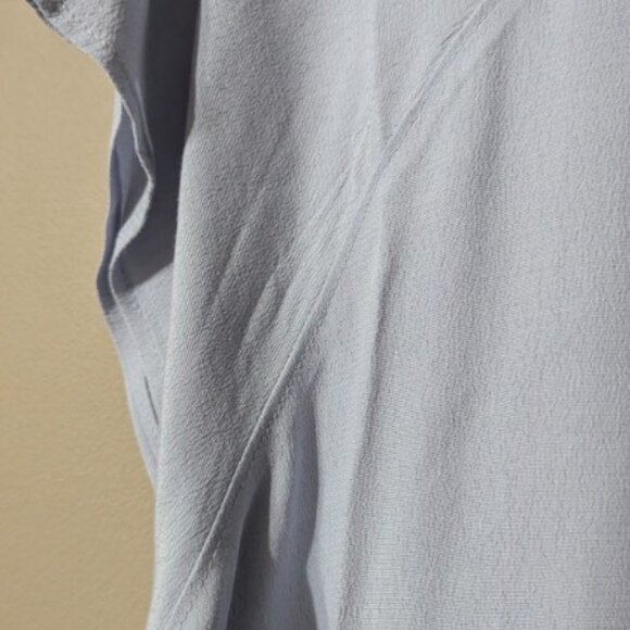 H & M short sleeve baby blue blouse XL - Picture 6 of 8